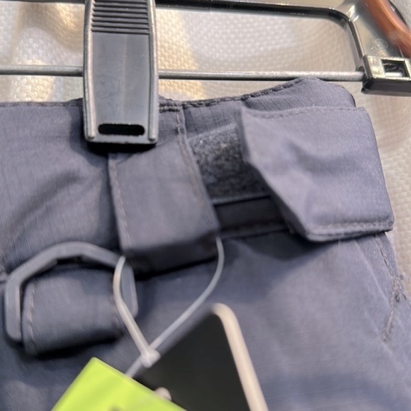 NWT TSLA Progresive Sports Gear Youth Black Ski Snowboard Polyester Pants - Picture 6 of 10